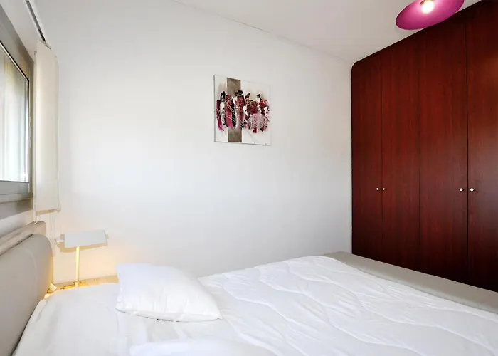 Beautiful In Apartment *